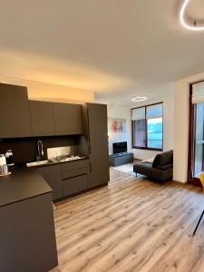 NEW Luxury Apartment - Menaggio