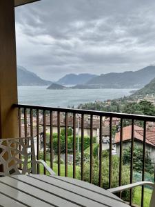 NEW Luxury Apartment - Menaggio