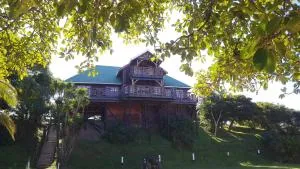 Wooden house lodge - Zithulele