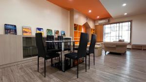 Modern House near Don Muang Airport, near SRT Rangsit & Future Park Rangsit