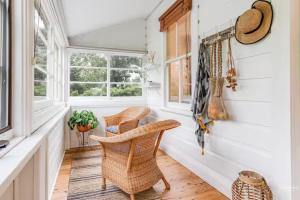 Highland Cottage- Modern Country Life at Leura