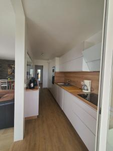 CAP HERMES 3 Pieces Climatise 6 Personnes