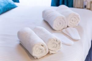 Appartements Suite bien etre - jacuzzi et sauna / love room : photos des chambres