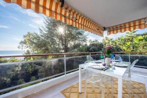 Côte d’Azur Sea View Tennis Beach Access