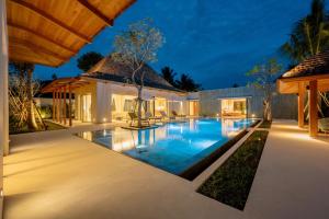 Spacious 4BR Private 15m Pool Villa Anchan V10 in Gated Residence