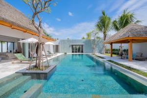 Spacious 4BR Private 15m Pool Villa Anchan V10 in Gated Residence