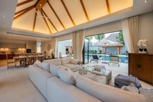 Spacious 4BR Private 15m Pool Villa Anchan V10 in Gated Residence