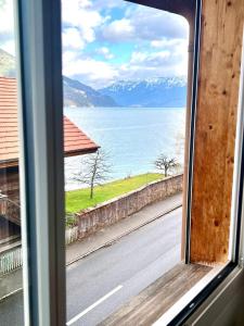 Bijou Serene klitzekleine Wohnung mit Seeblick