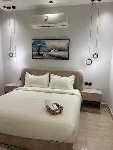 شقة راقية بدخول ذاتي بالقرب البوليفارد