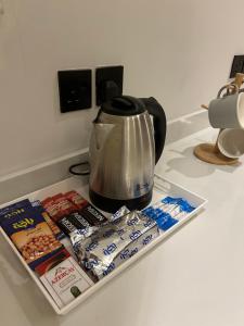 شقة راقية بدخول ذاتي بالقرب البوليفارد