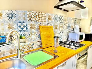 Leonidas house, in the heart of Turin