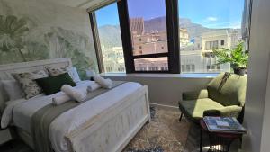 Lux City Suite - Near CTICC and V&A