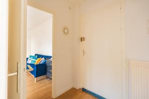 T2 à Ambilly avec Terrasse, Tram 17, Genève