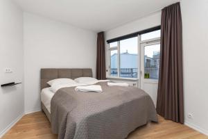 Three Bedroom Apartment on Rainbow Street by Heimaleiga