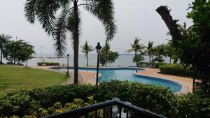 Nasugbu Resort, Beachfront Condo in Canyon Cove A1-101