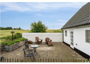 Nedlagt Landbrug med 3 lejligheder