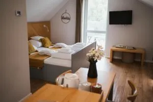 Tornácos Hotel - Hegykő - Hidegség