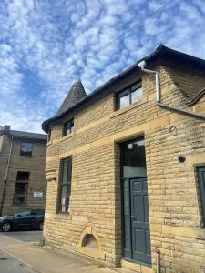 The Turret, Central Apartment