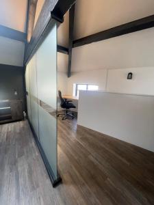 The Turret, Central Apartment