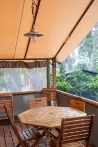 Campings Youcamp Village - Marseille Provence : Ecolodge Victoria