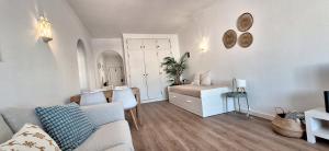 Timis House - Espaçoso apartamento a 350 m da praia e centro da cidade velha