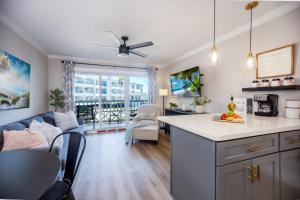 Sea-Renity Heated pools steps to the beach