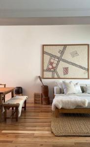 Rochester House - Number 8