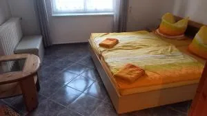 Alte Schule Qualzow - Roggentin