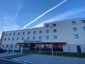 Hotels Holiday Inn Express Caen Epron by IHG : photos des chambres