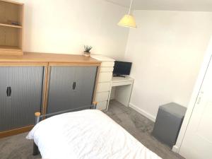 3 Bedroom Home in Holywell, North Wales