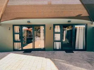 Boutique On Madeliefie - Hennenman