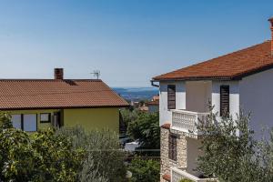 Apartment Tedi with Sea View 