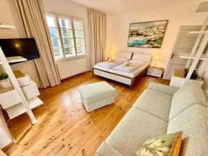 Rosi's Ferienwohnung 2to8 - Bach