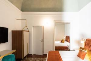 Apartment with Terrace room in Scene Suites Apartments