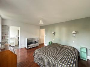 Maisons de vacances Maison familiale-jardin-50m du Loing-tout a pieds : photos des chambres