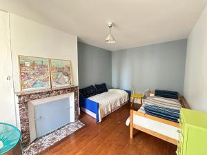 Maisons de vacances Maison familiale-jardin-50m du Loing-tout a pieds : photos des chambres