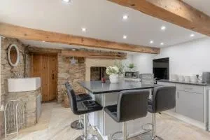 Catlow Cottage - 沃利