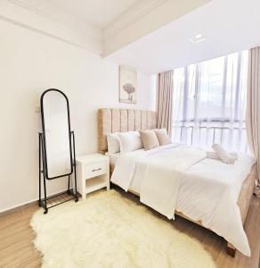 Chic 1-Bedroom at Riverside Drive! Bs modern comforts