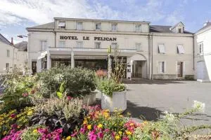 Logis Hôtel Le Pélican - Saint-Philbert-du-Peuple