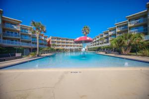 Sea-Renity Heated pools steps to the beach