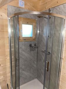 Executive Pod and Jacuzzi