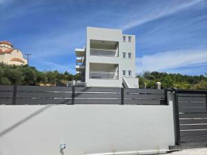 Our Villa - Villa Rena