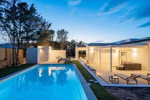 Villa Blue Kalinda img4