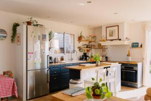 Maisons de vacances Cote et Rove Maison mignon au bord de mer : photos des chambres