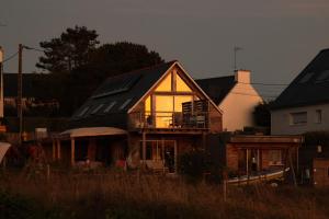 Maisons de vacances Cote et Rove Maison mignon au bord de mer : photos des chambres