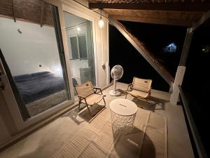 Royal mountain lake view