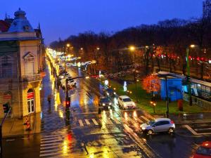 Central Epic Apartment-self check in