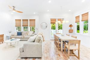 Southern Comfort by Stay on 30A- Pool, Bikes, Golf Cart