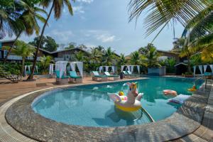 Raya Resorts