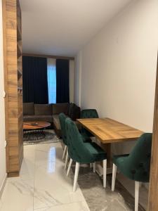 VEMA 5 Apartments